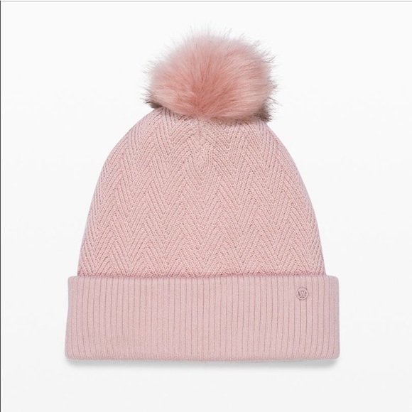 LAST SET: Lululemon Sherpa Weave Beanie Hat & Mittens - Picture 4 of 16